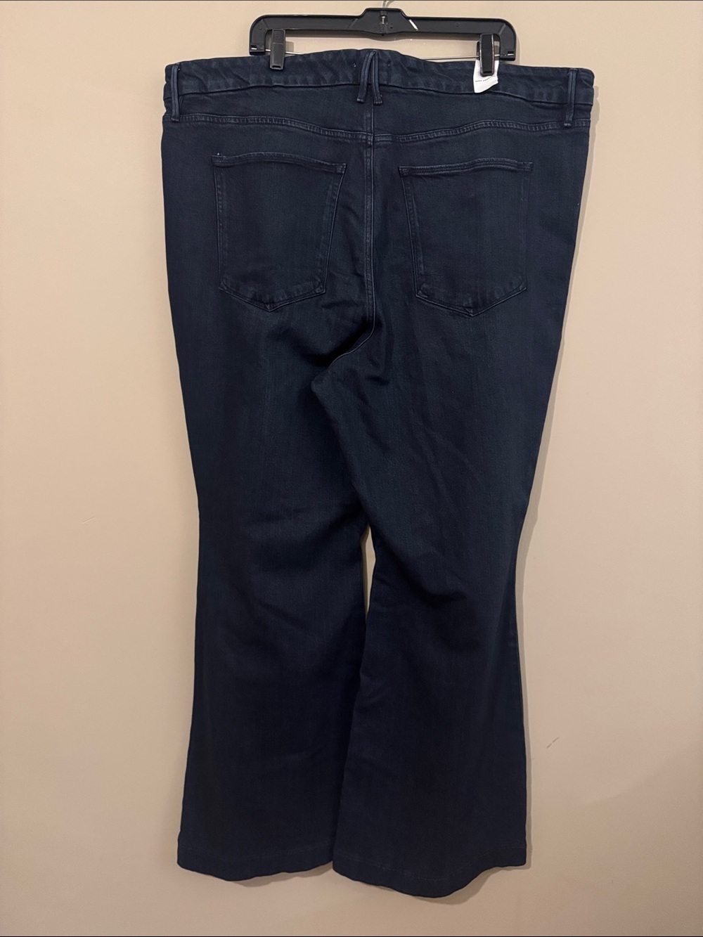 NWOT- Good American Good Legs Flare, solid size 26 - Picture 9 of 12